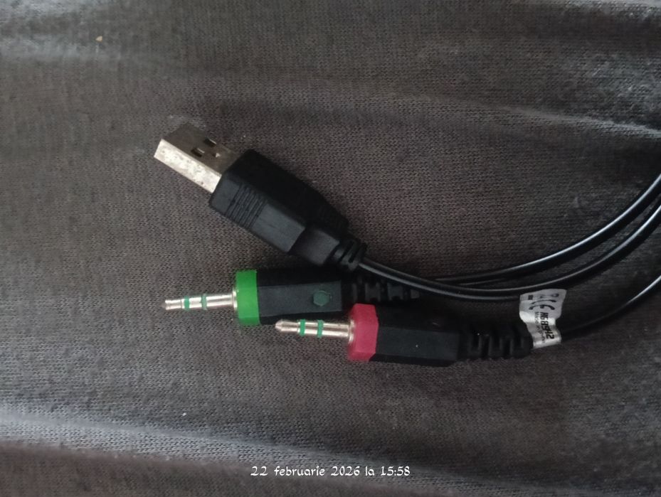 Vând căști gaming Marvo H8323