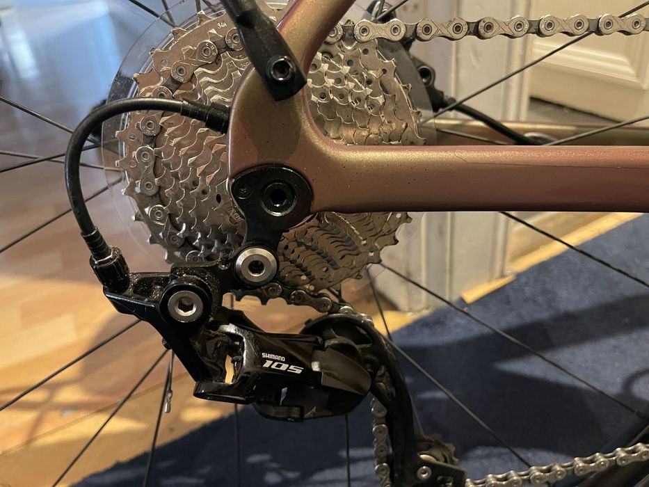 Cursiera carbon Giant FastRoad AR Advanced 0
