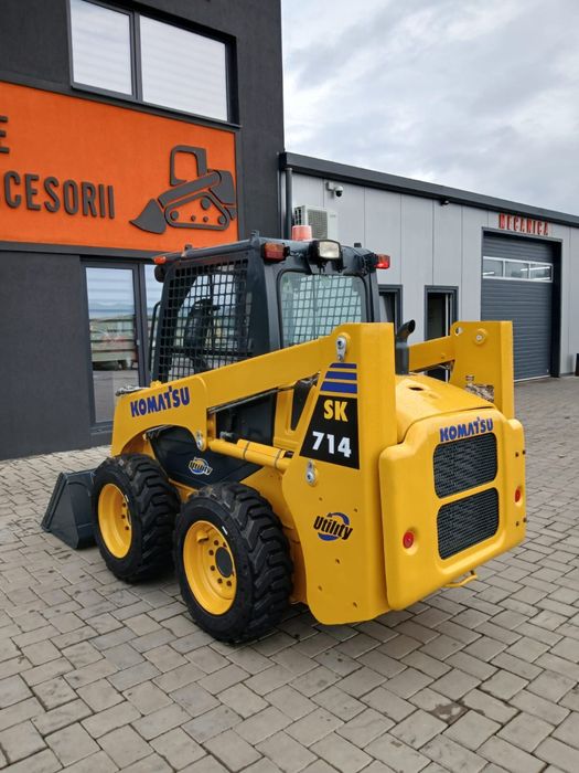 Miniincarcator komatsu SK 714 2800 kg an 2019