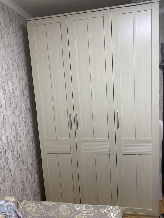 Продам шкаф фабрики Лером