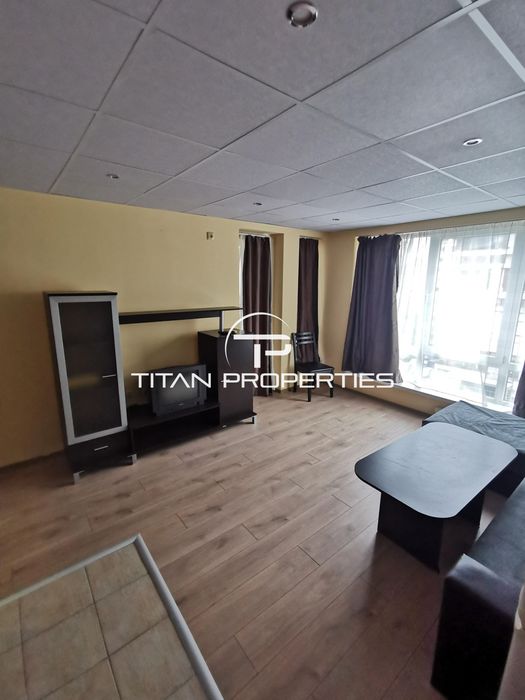 Дава се под наем Двустаен апартамент в Бургас, Славейков - 60 кв.м за 433.5 € - Снимка #1