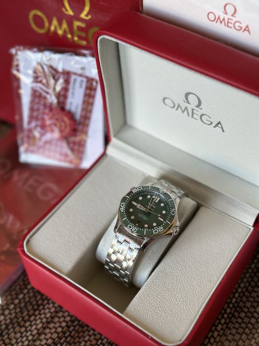 Omega Seamaster Diver 300M 42 mm Green