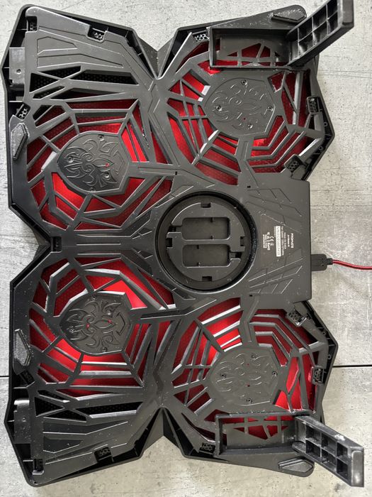 Tastatura gaming HyperX,microfon Razer,casti boAt,cooler laptop Triostore