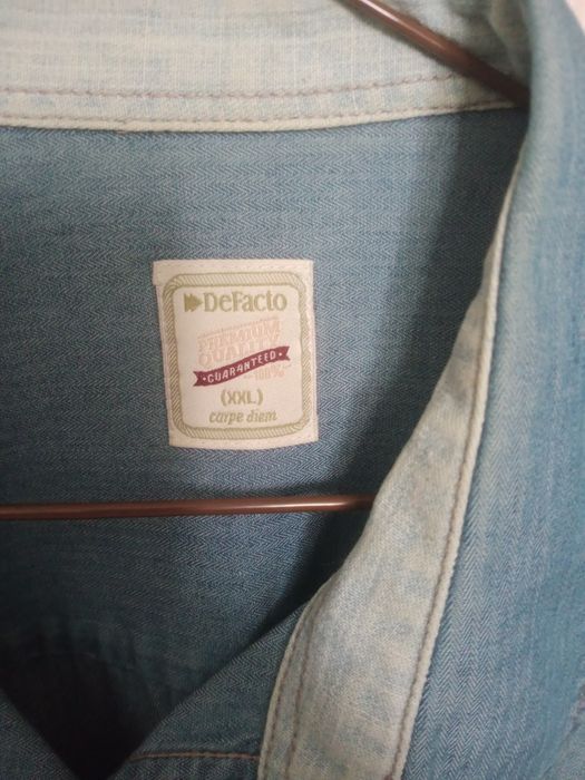 Продам джинсовую рубашку