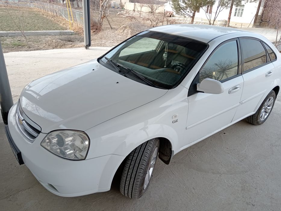 Сотилади срочно холати яхши