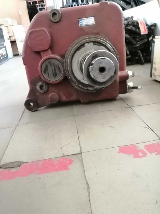 Редуктор на комбайн