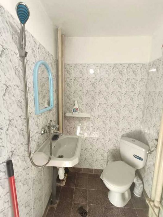 Дава се под наем Офис в Велико Търново, Център - 42 кв.м за 229.5 € - Снимка #6