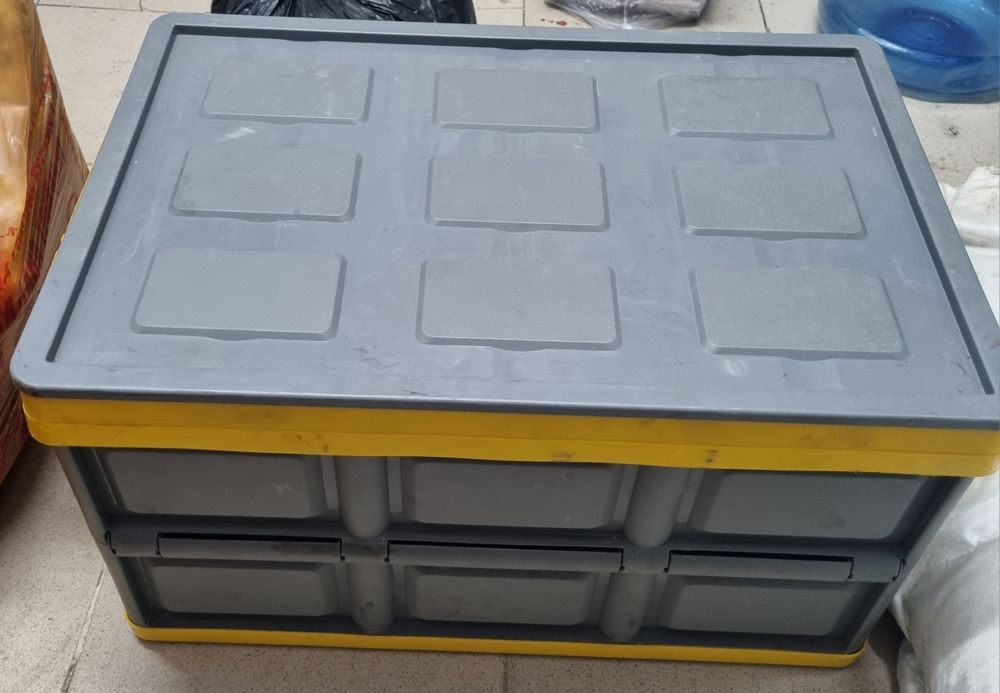 Складной пластиковый ящик