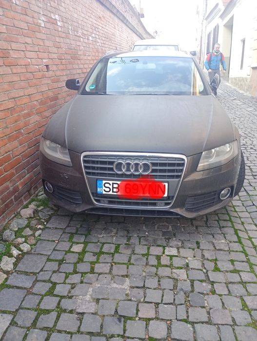Vând audi A4 b8 2012