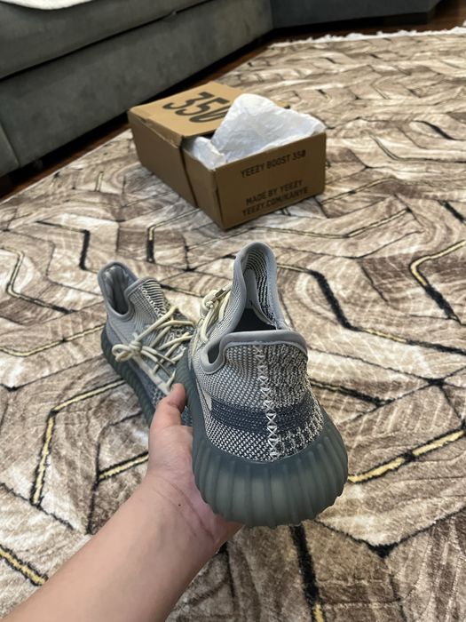 yeezy 350 ash blue
