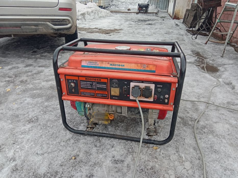 Генератор бензиновый