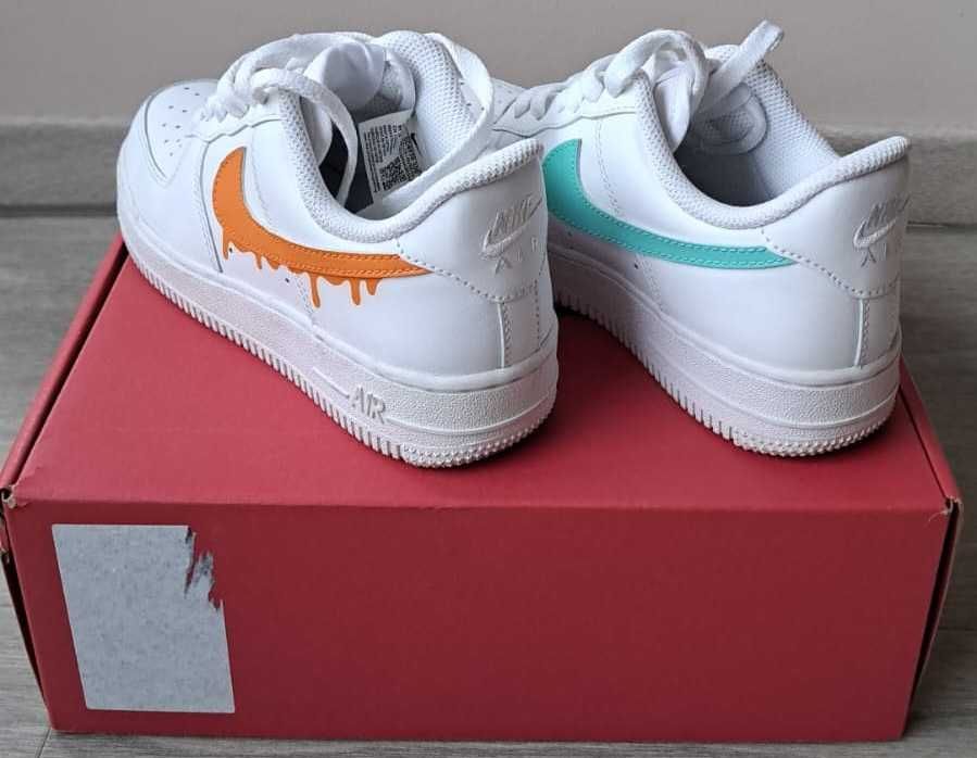 Nike Air Force 1 Low Albi, customizati de Graure, 36, Impecabili!