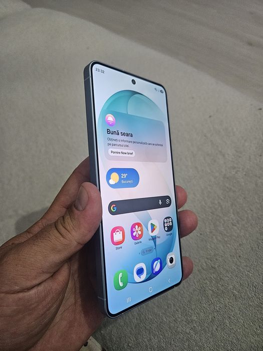 Samsung S26 + ,nu S26 sau S26Ultra