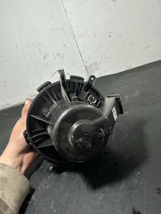 Ventilator aeroterma bord Volkswagen Vw Crafter 2.5 TDI 2.0 TDI