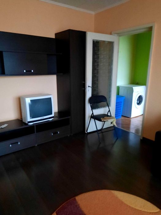 Inchiriez apartament 2 camere
