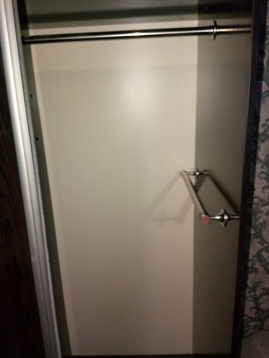 Mebel yangi chiqqanida