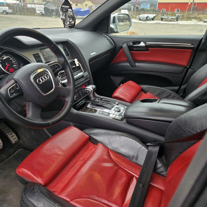 Audi q7 6 l v12  Diese  500 cp