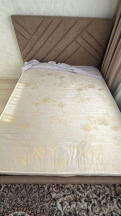 Продам кровать в отличном состоянии