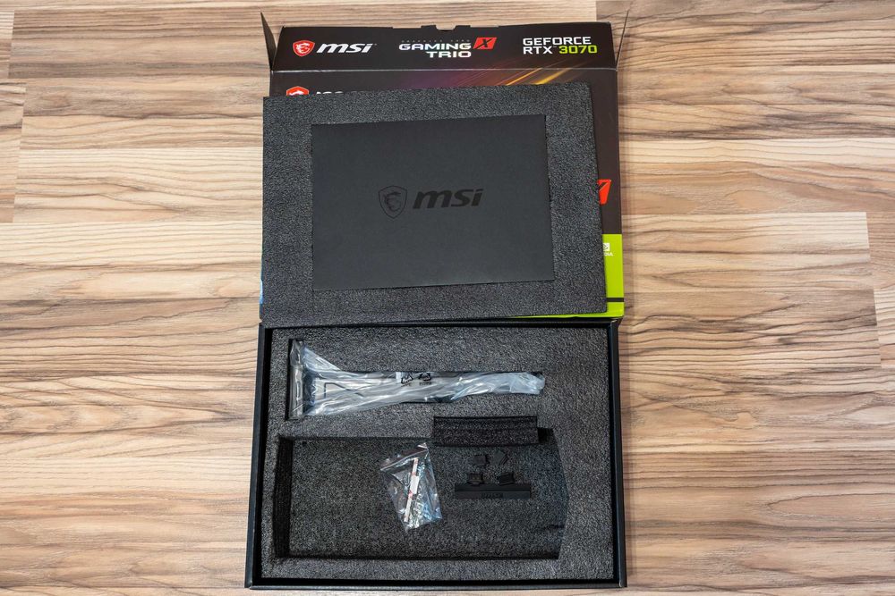 MSI GeForce RTX 3070 Gaming Trio X – Топ състояние, Пълен комплект