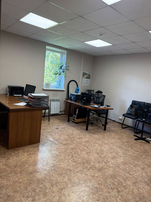 Продам 2-х отдельно стоящее здание