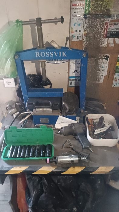 Продаеться шиномонтаж