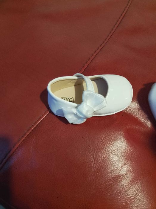 Бебешки буйки за момиче 6-12 месеца