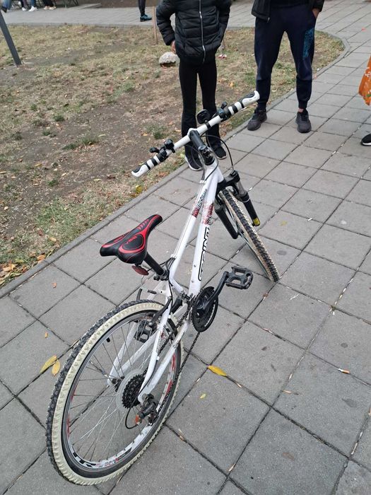 Велосипед 24 инча като ново