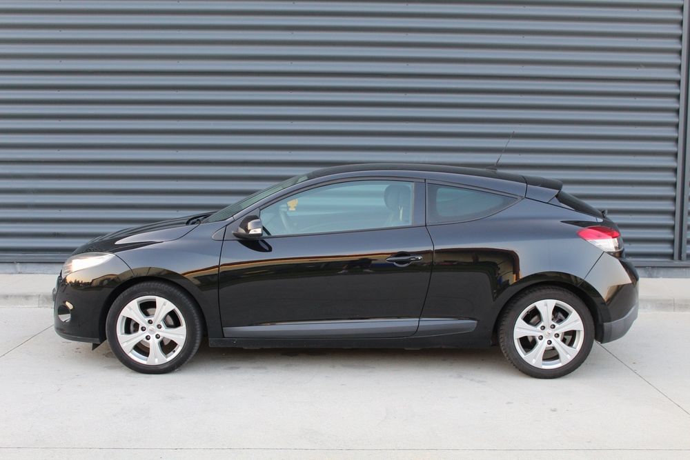 Renault Megane Coupe 2011 1.6 16V 116cp Euro 5