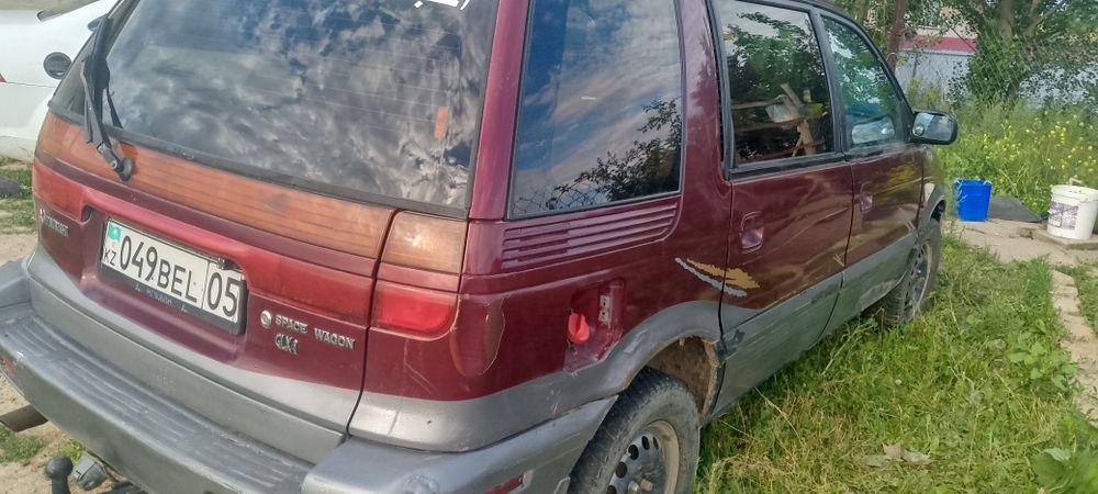 Срочно продам Мицубиси спецвогон
