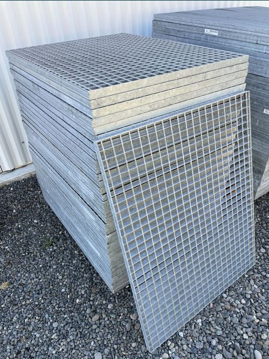 Grilaje zincate galvanizate