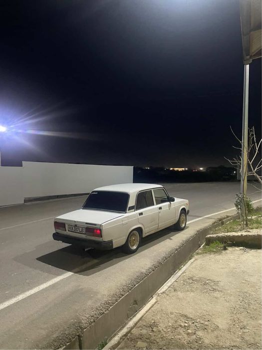 Lada 2107 semerka