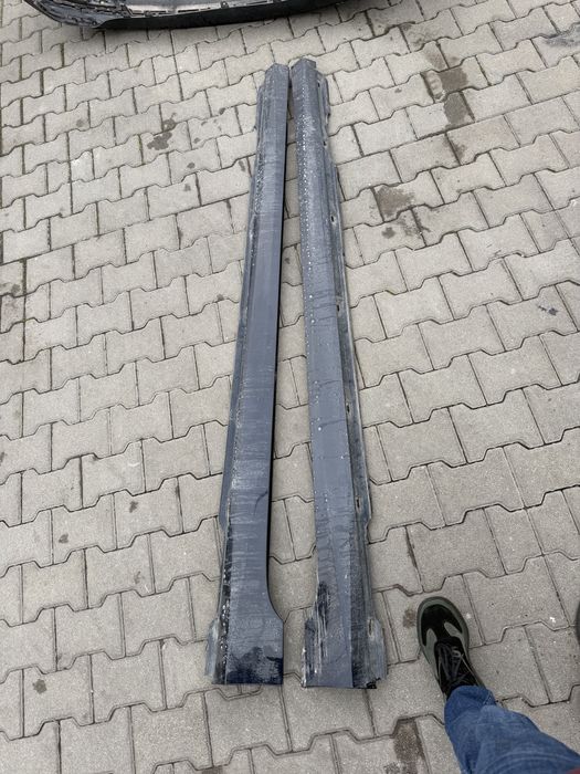 Оригинална задна броня и прагове за Audi A6 Комби A6 C8 след 2018г