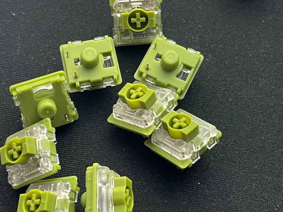 Switch-uri  + Keycaps uri Gateron LowProfile