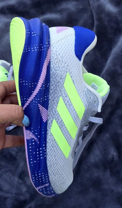 Adidas оригинални дамски сникърси нови 38 2/3