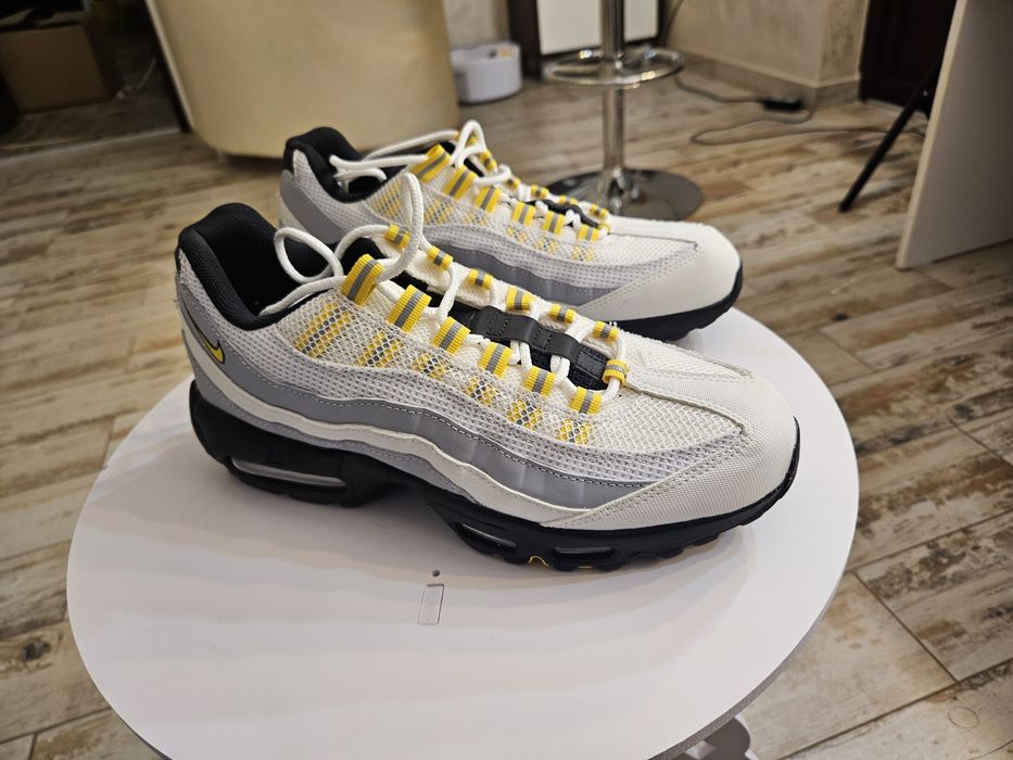 Nike Air Max 95 Essential (noi nouți, mărimea 42.5)