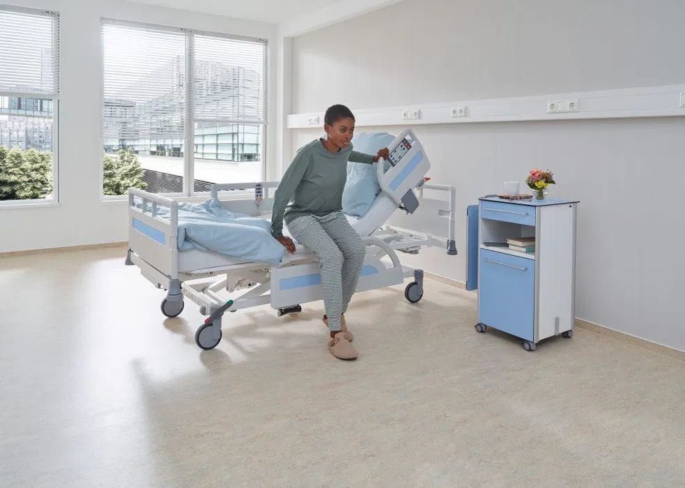 Inchirirez pat spital Evario One