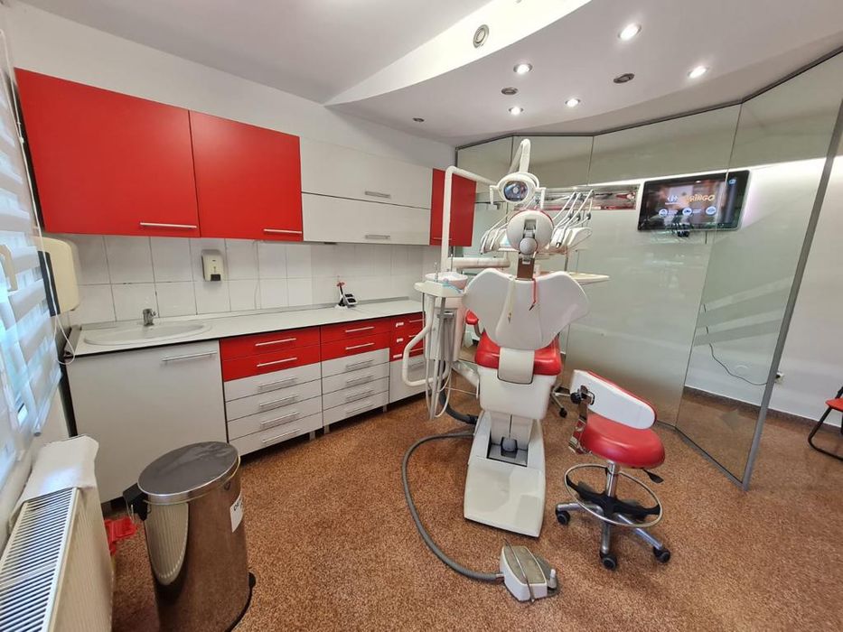 Vând cabinet stomatologic