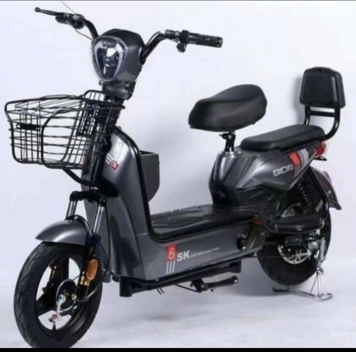 Срочно продам электро скутер в отличном состоянии, без акума