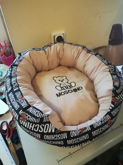 Легла за кучета и котки