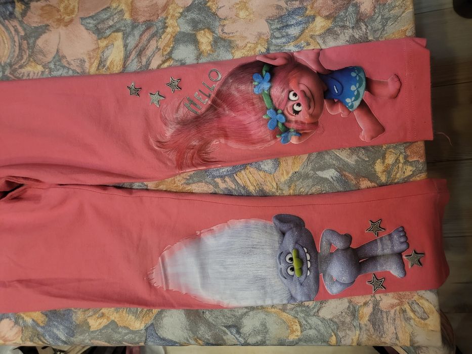 Евтини дрешки по 10лв/бр.много запазени