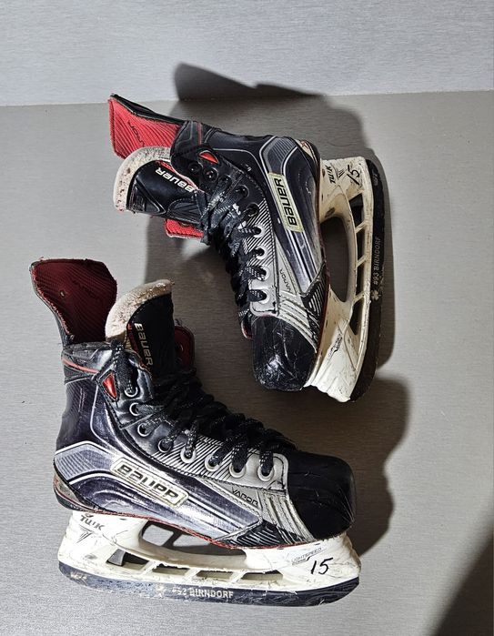 Patine 15 hochei hockey  Bauer Vapor X900 marime   36 .