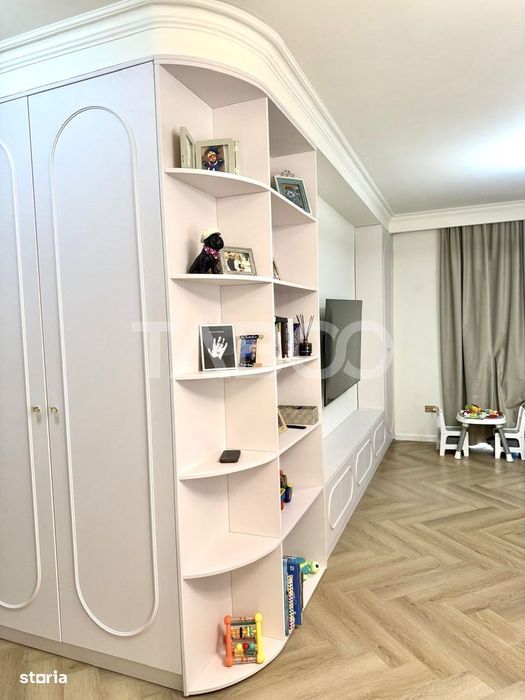 Apartament cu 3 camere de vanzare in Manastur ultrafinisat cu terasa
