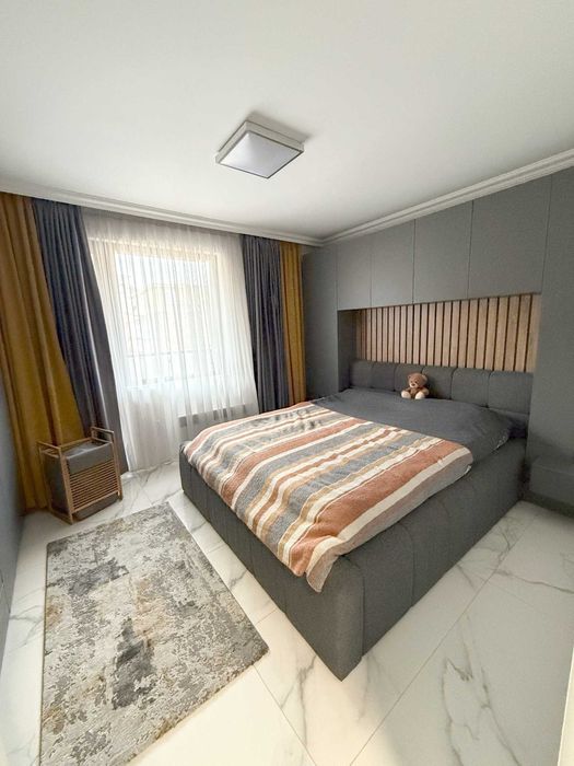 Дава се под наем Двустаен апартамент в София, Зона Б-19 - 78 кв.м за 561 € - Снимка #1