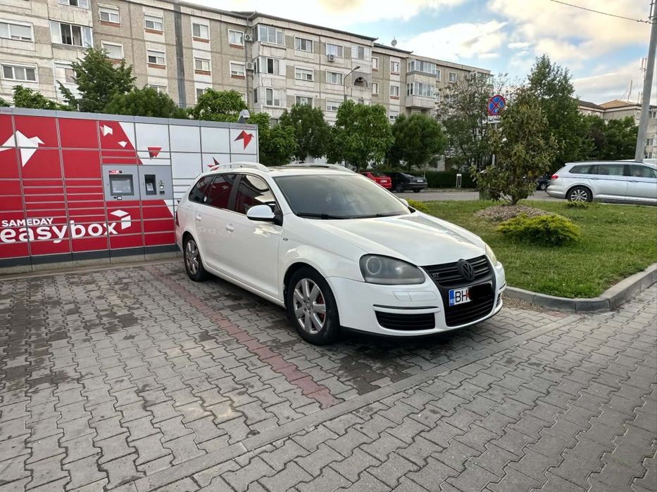 Vând   Golf    5
