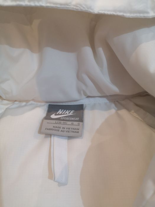 Дамско зимно яке Nike с гъши пух