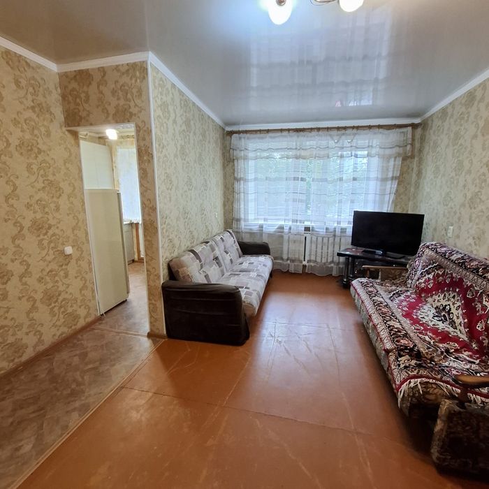 Продам 2 комнатную квартиру в центре. Горпарк.