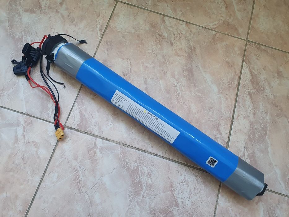 Baterie 36v 7,8Ah stil tub pentru trotineta stare ca NOUĂ