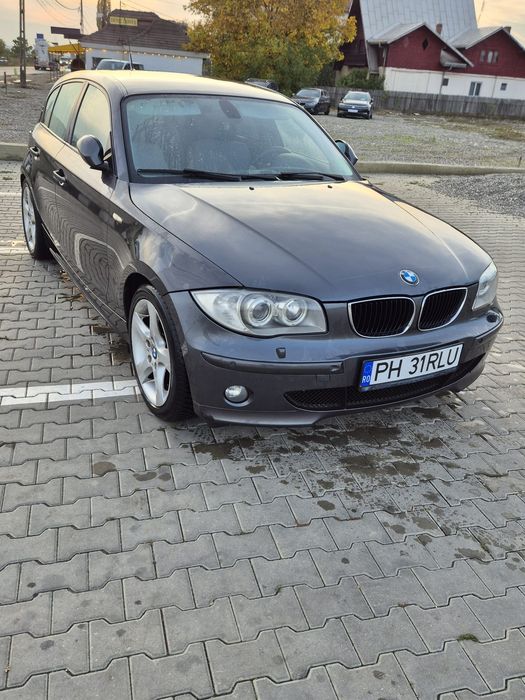 BMW 1 Series 2005