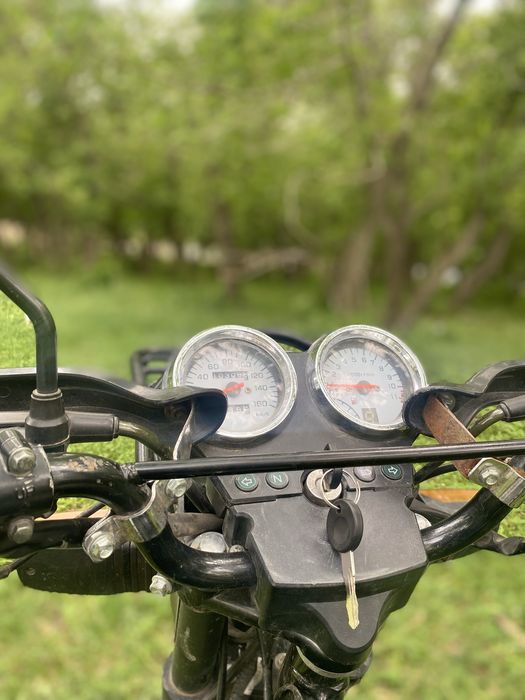 Wuyang мотоцикл 200куб