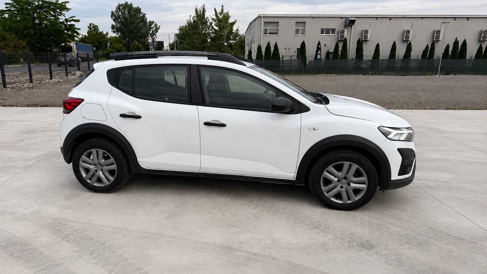 DACIA Logan 2023 — imagine 4